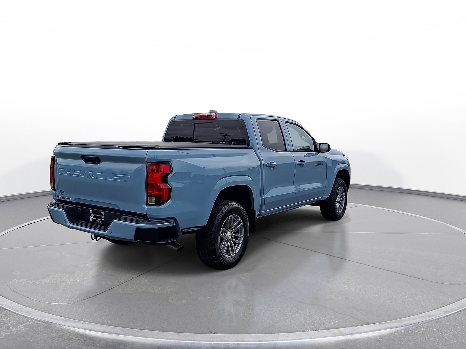 Used 2026 Chevrolet Colorado LT RWD image 8
