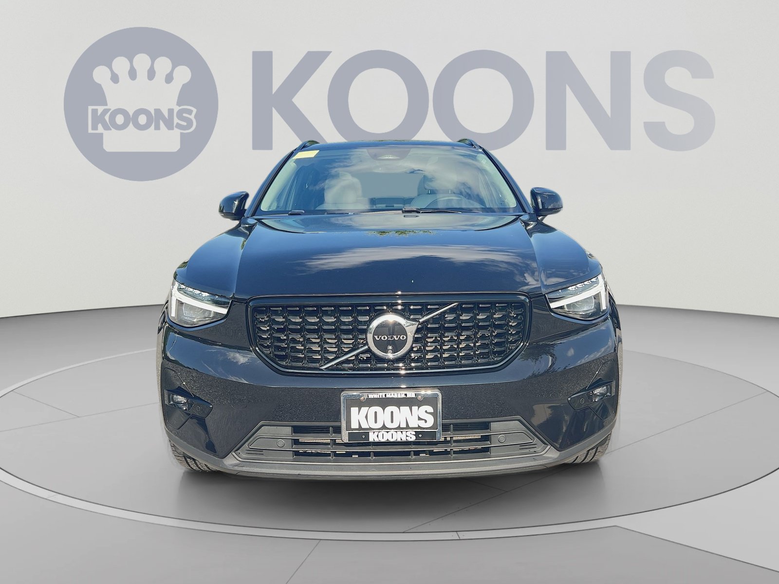 Certified 2024 Volvo XC40 B5 Ultimate w/ Protection Package Premier AWD/4WD image 11