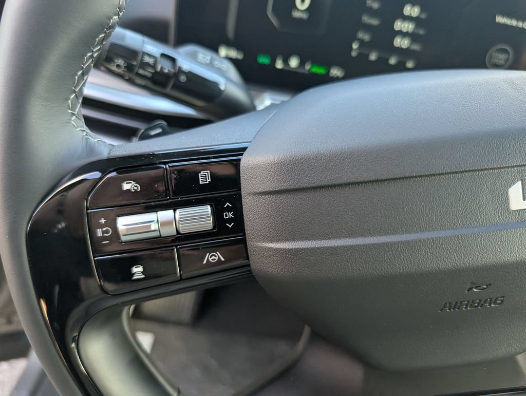 New 2026 Kia Sorento SX Prestige AWD/4WD image 16