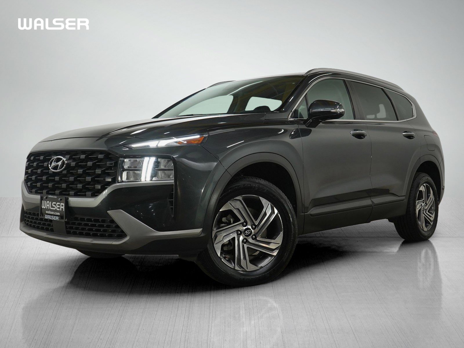 Used 2023 Hyundai Santa Fe SEL image 1