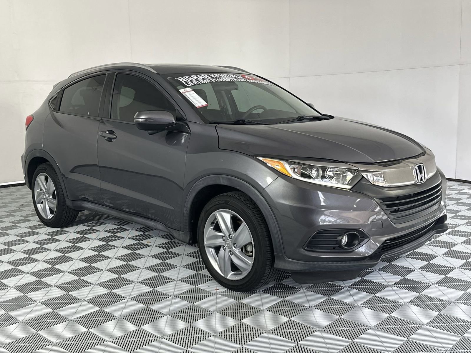 Used 2020 Honda HR-V EX image 2