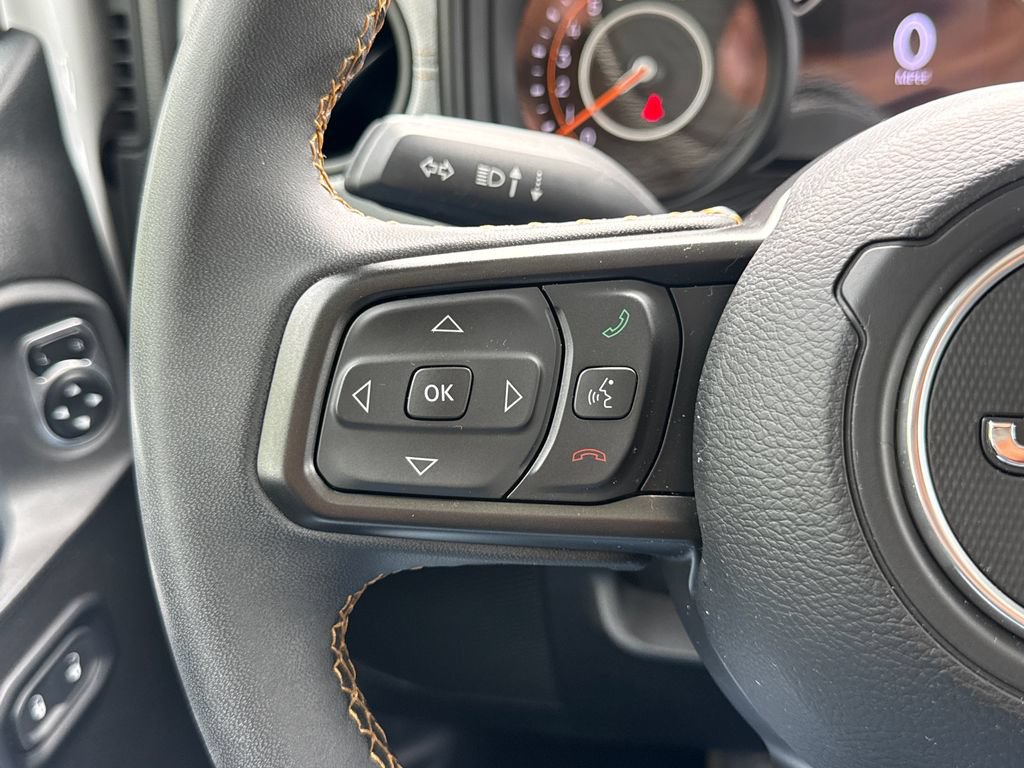 Used 2024 Jeep Gladiator Sport AWD/4WD image 30