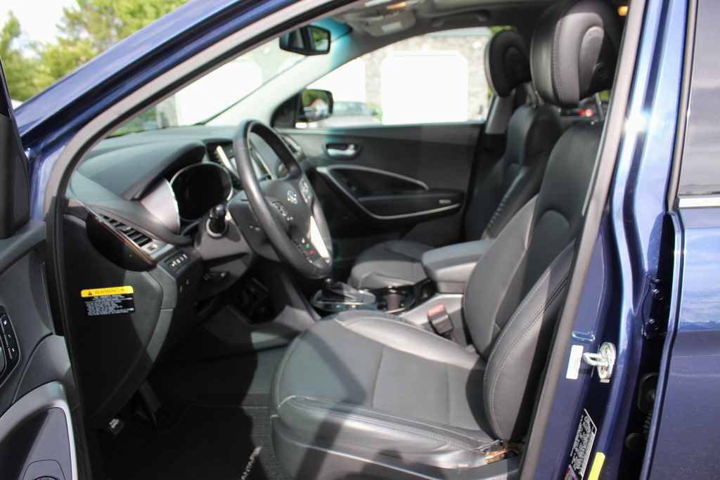 Used 2017 Hyundai Santa Fe Sport FWD image 28