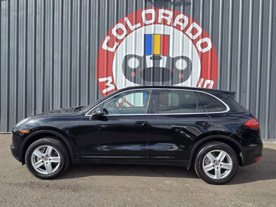 Used 2012 Porsche Cayenne S image 8