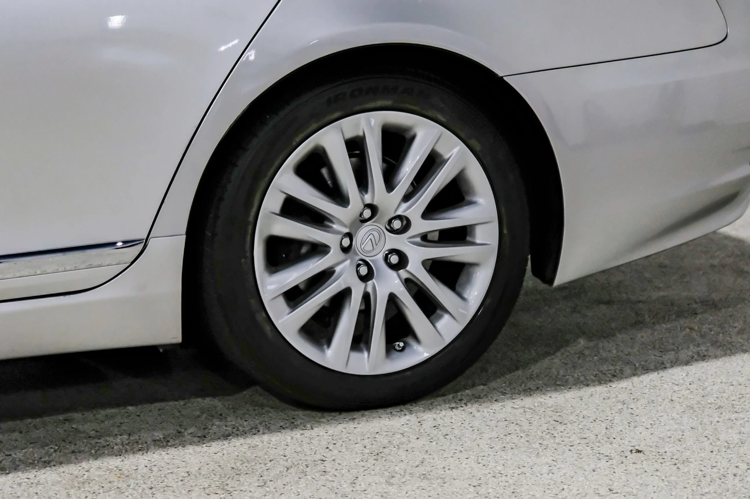 Used 2015 Lexus LS 460 L RWD image 61
