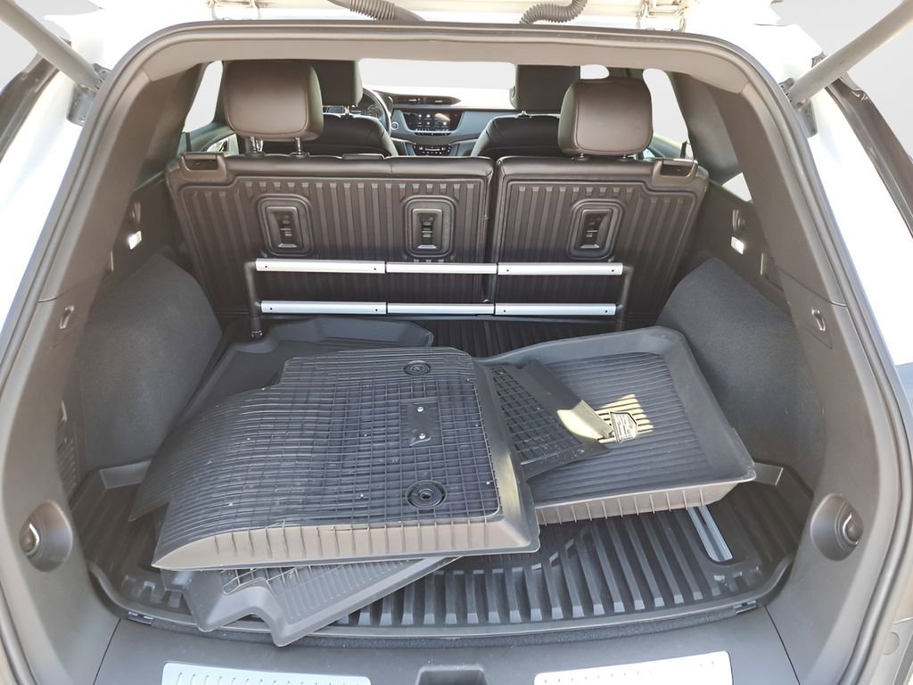 Used 2021 Cadillac XT5 Premium Luxury w/ LPO, Floor Liner Package image 6