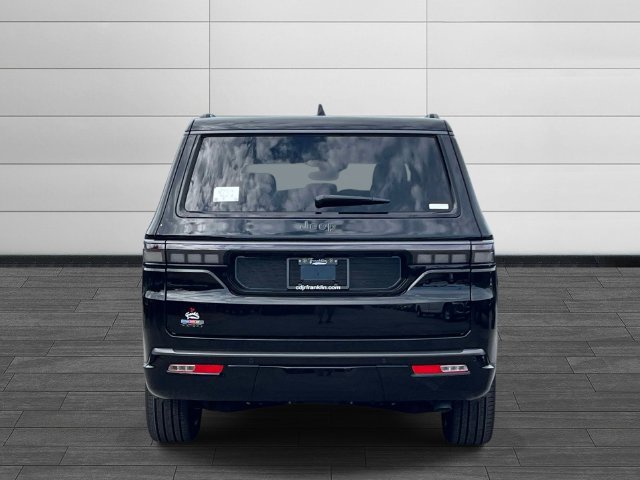 New 2026 Jeep Grand Wagoneer L Limited AWD/4WD image 4