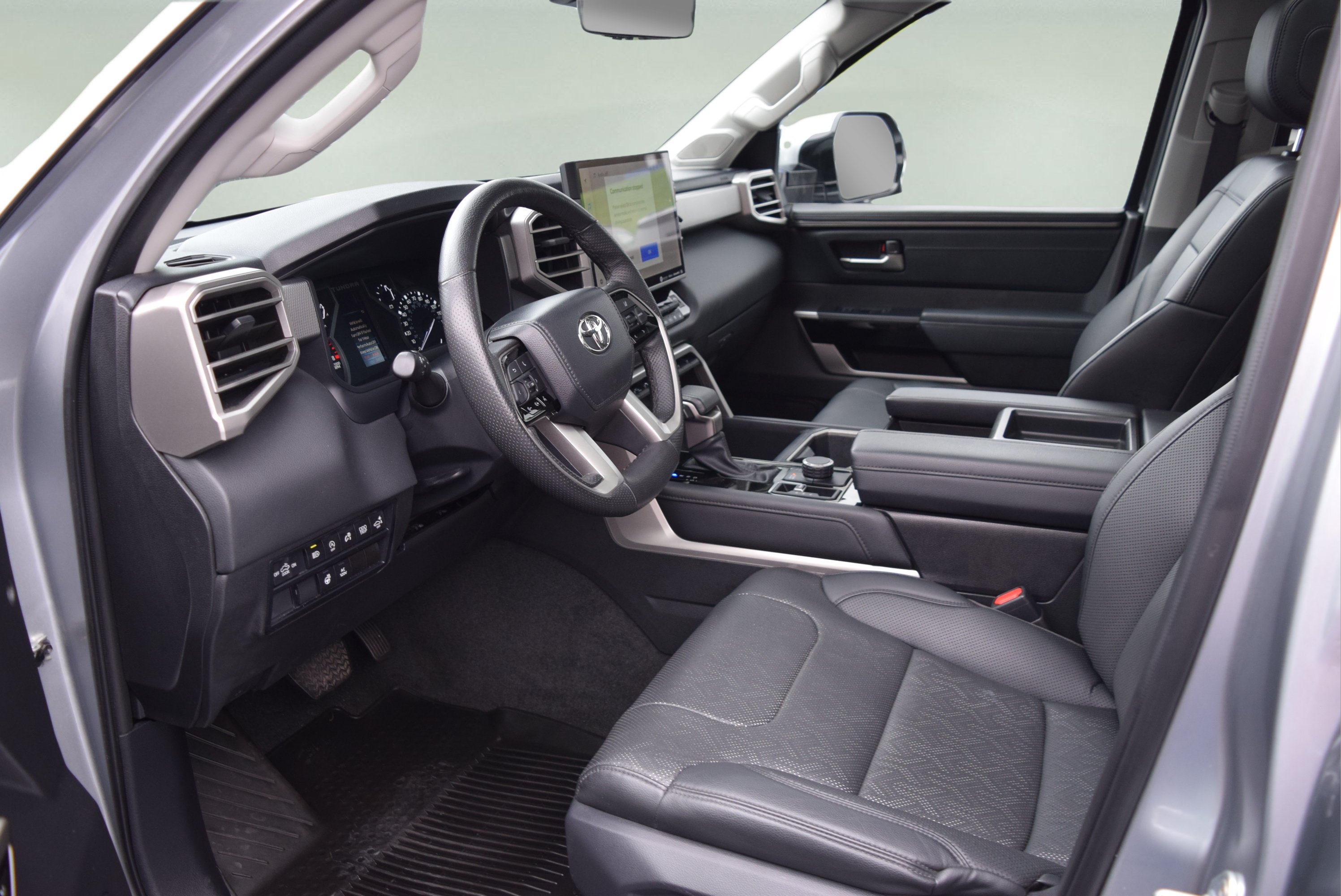 Used 2023 Toyota Tundra Limited AWD/4WD image 11