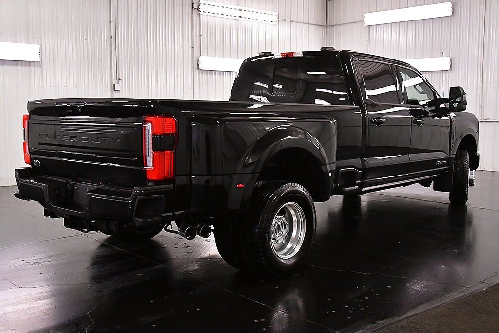 Used 2025 Ford F350 Platinum image 8