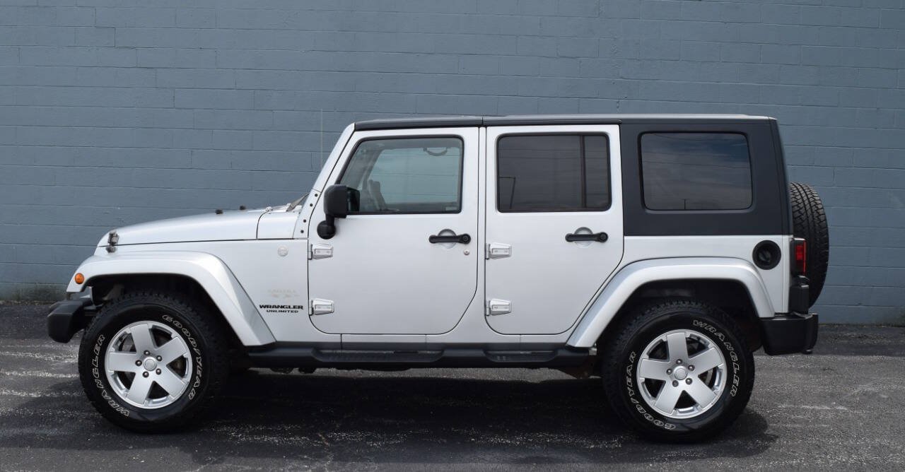 Used 2010 Jeep Wrangler Unlimited Sahara w/ Trailer Tow Group AWD/4WD image 7