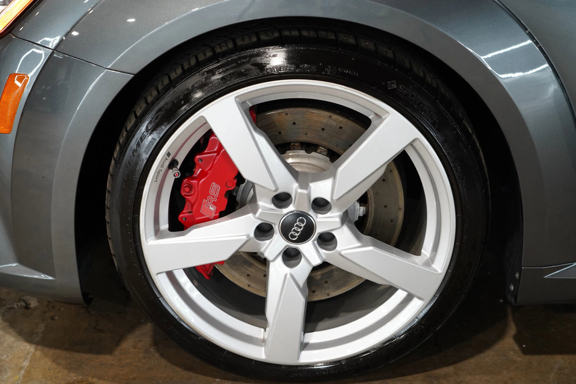 Used 2018 Audi TT RS w/ Technology Package image 64