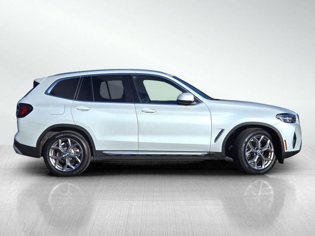 Used 2022 BMW X3 xDrive30i w/ Premium Package image 3