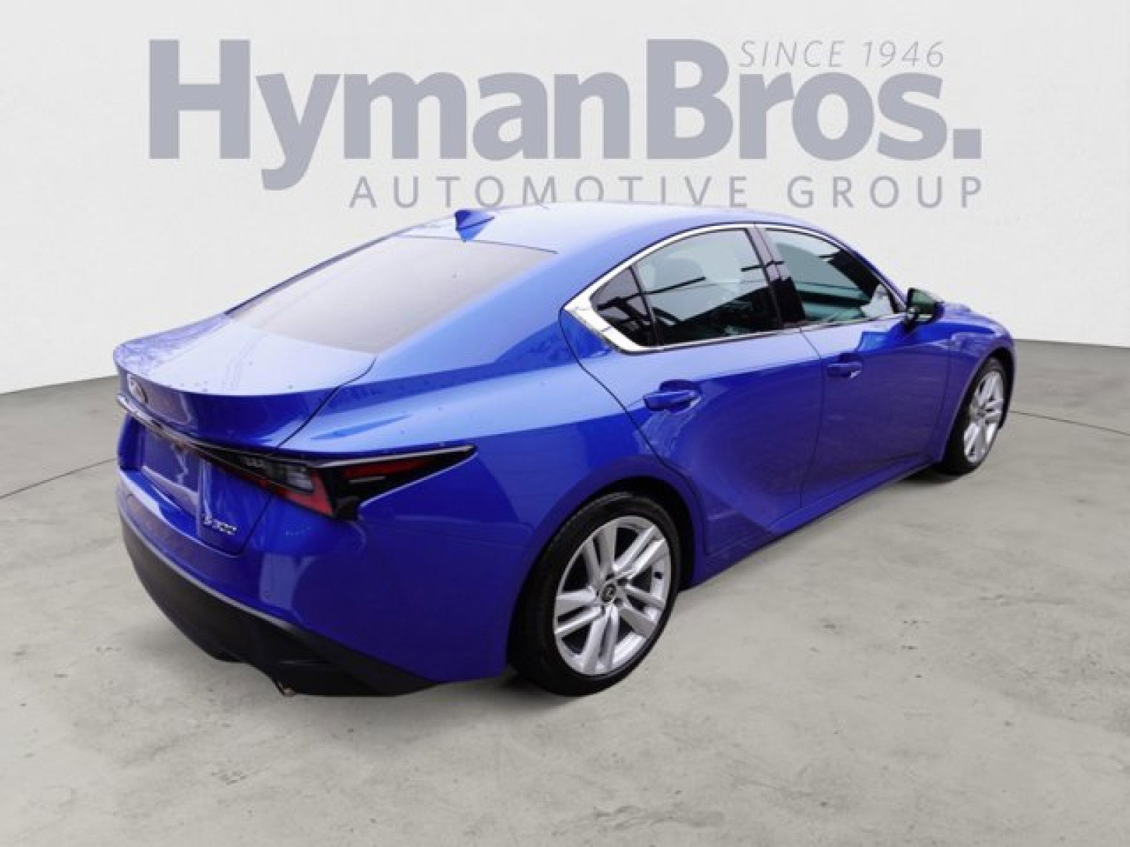 Used 2023 Lexus IS 300 w/ Comfort Package image 9
