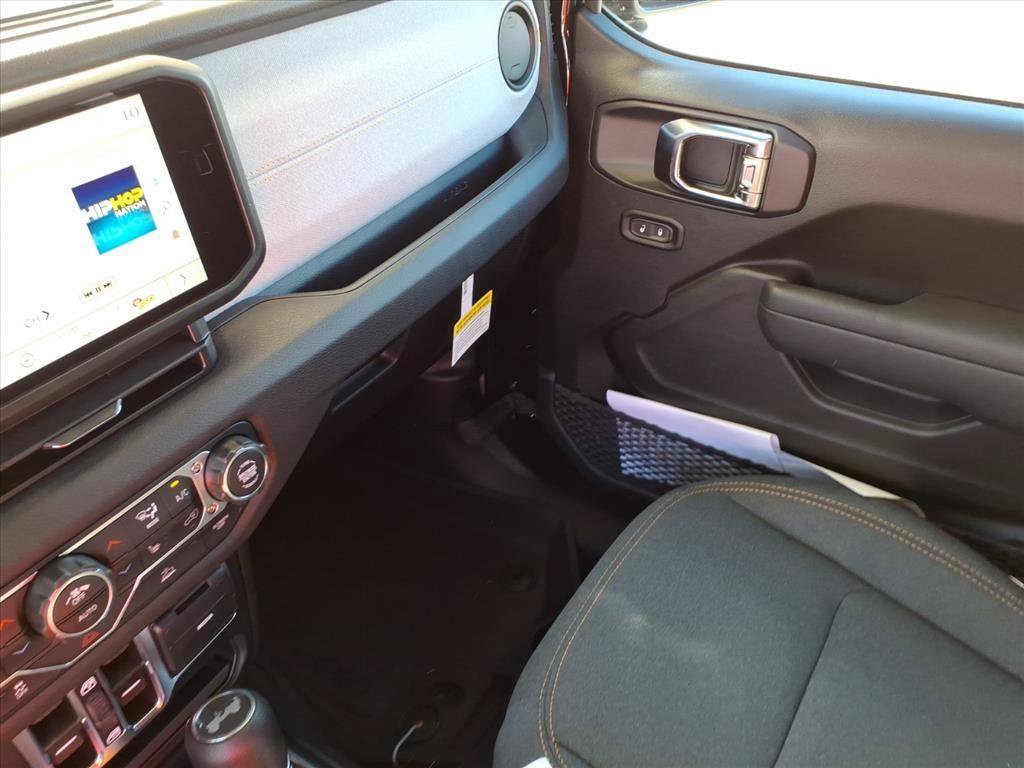 New 2026 Jeep Wrangler Unlimited Sport AWD/4WD image 17
