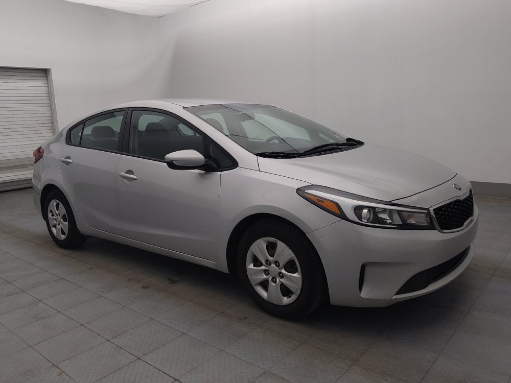 Used 2017 Kia Forte LX w/ LX Popular Package image 11