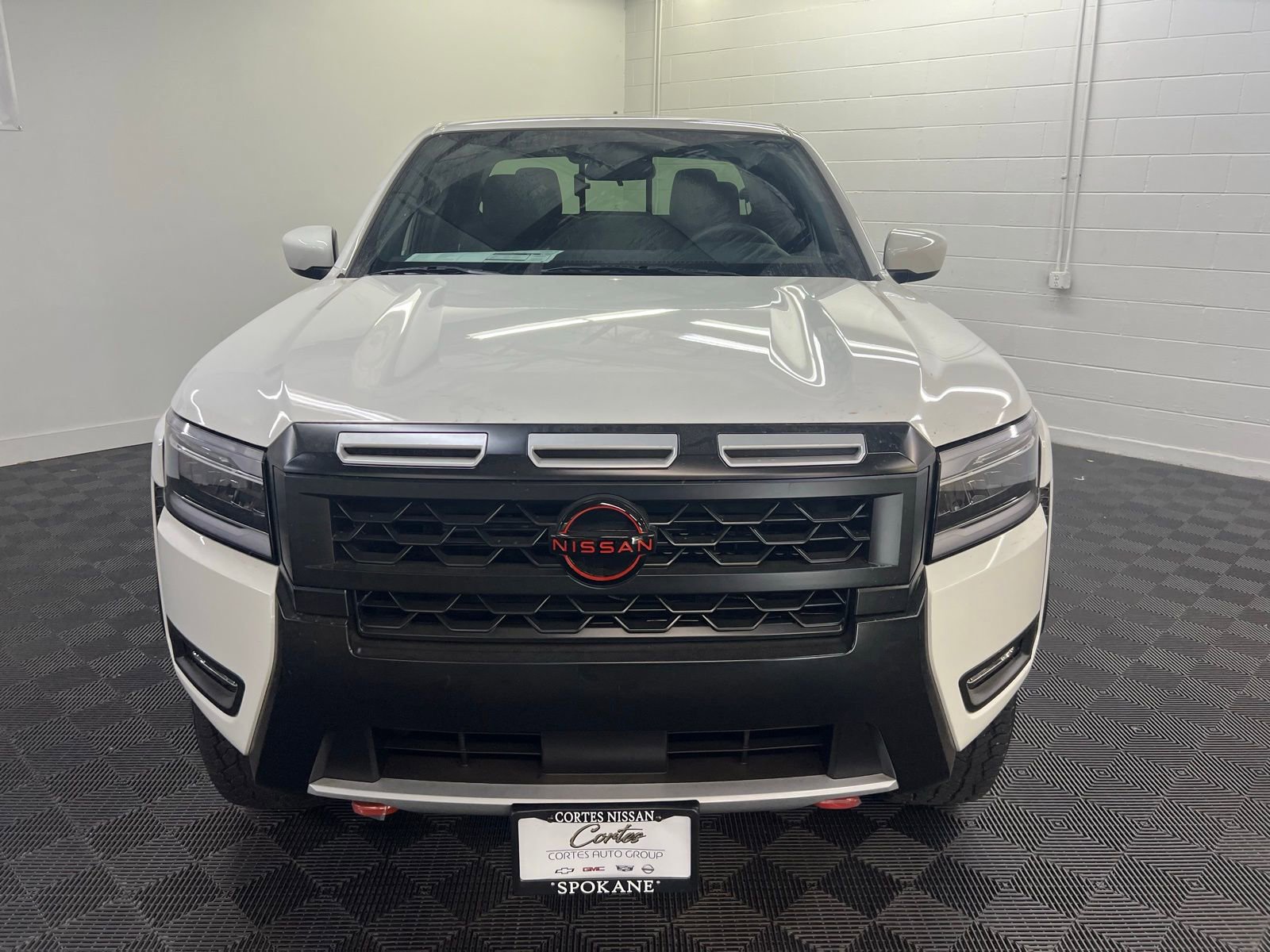 New 2025 Nissan Frontier PRO-4X w/ Tow Package image 5