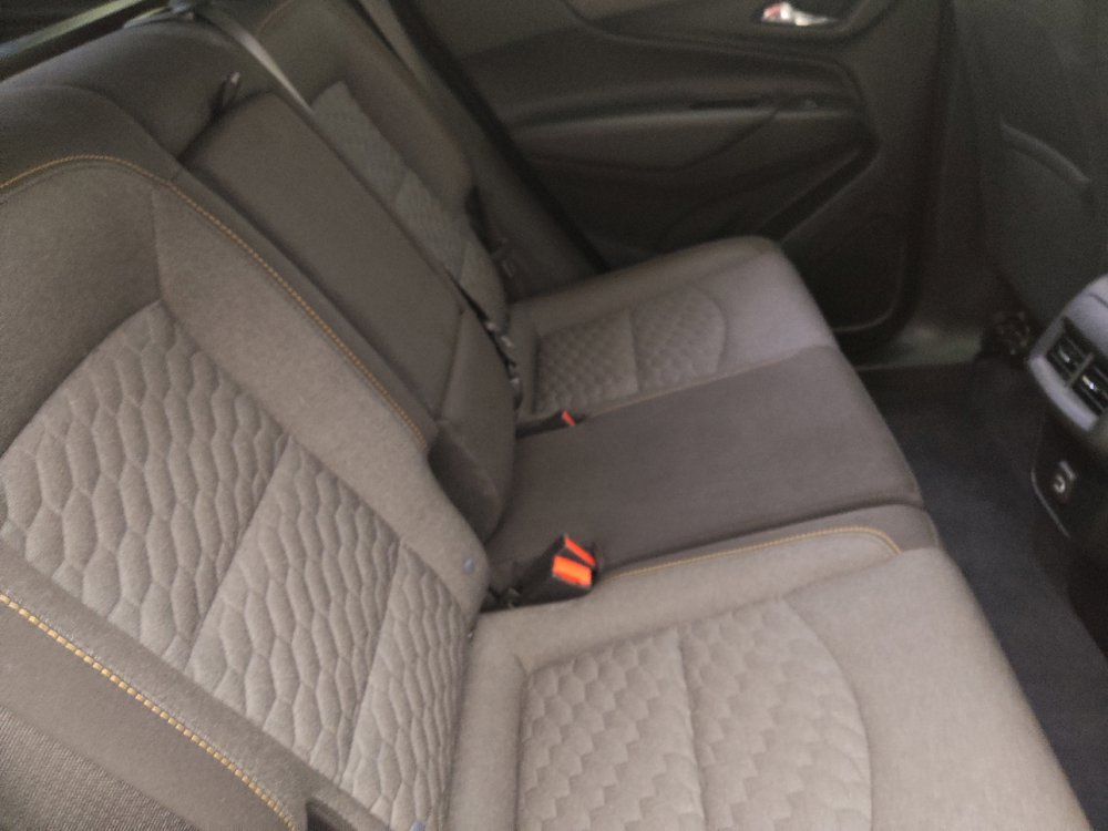 Used 2020 Chevrolet Equinox LT AWD/4WD image 19