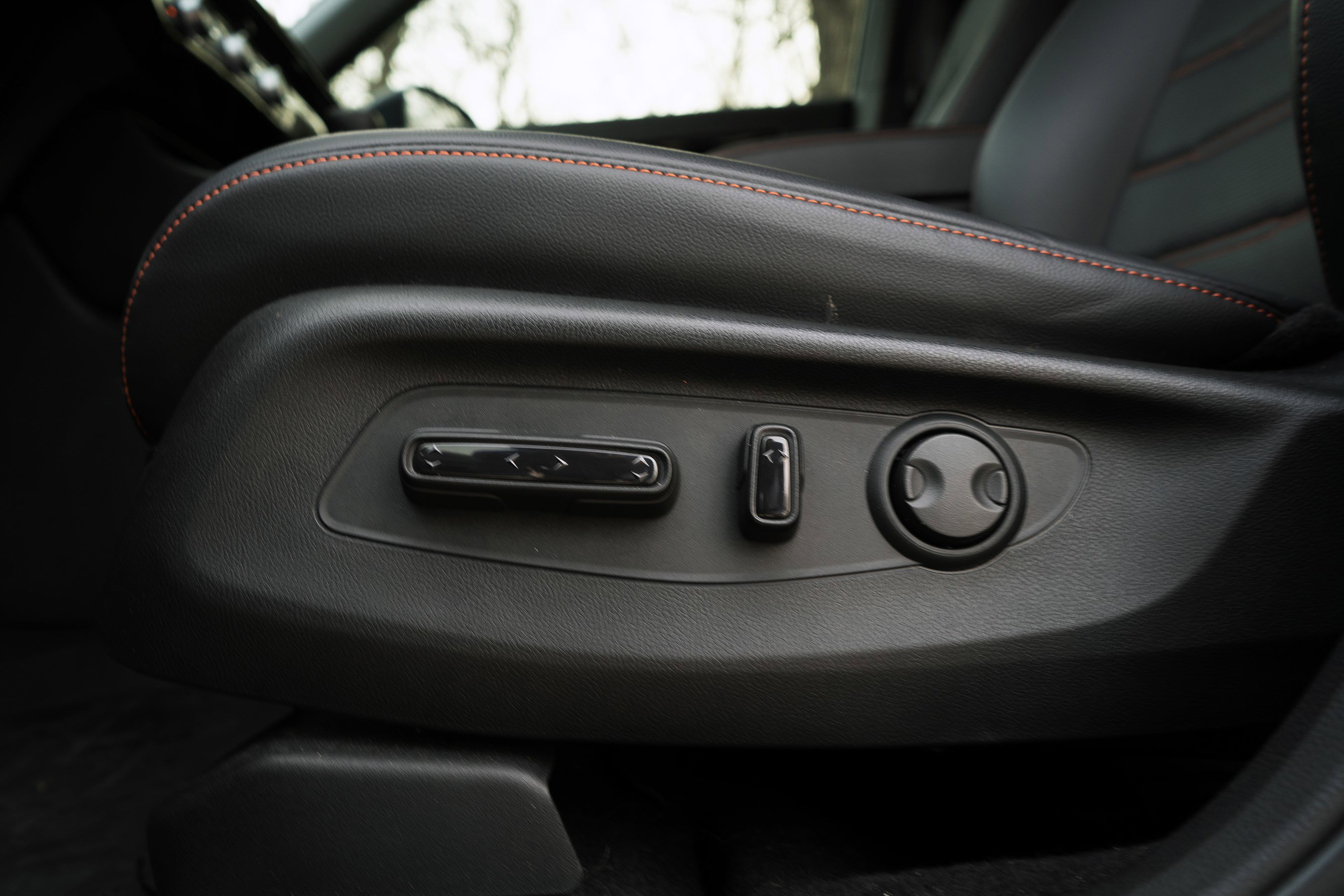 Certified 2025 Honda CR-V Sport Touring image 42