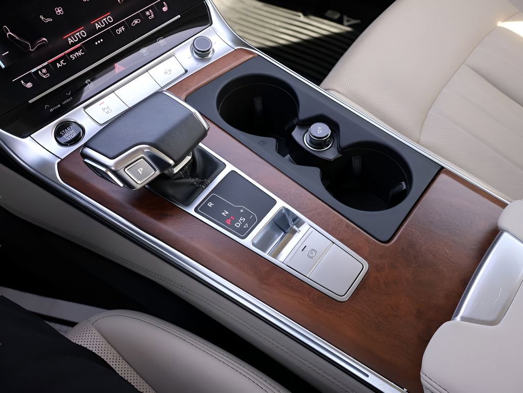 Used 2023 Audi A6 Premium Plus w/ Premium Plus Package image 31