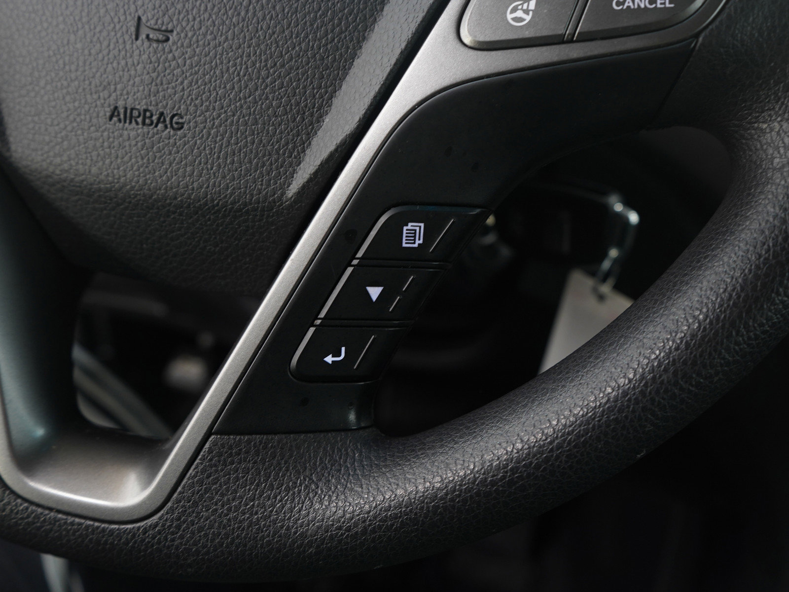 Used 2015 Hyundai Santa Fe Sport w/ Option Group 02 image 29