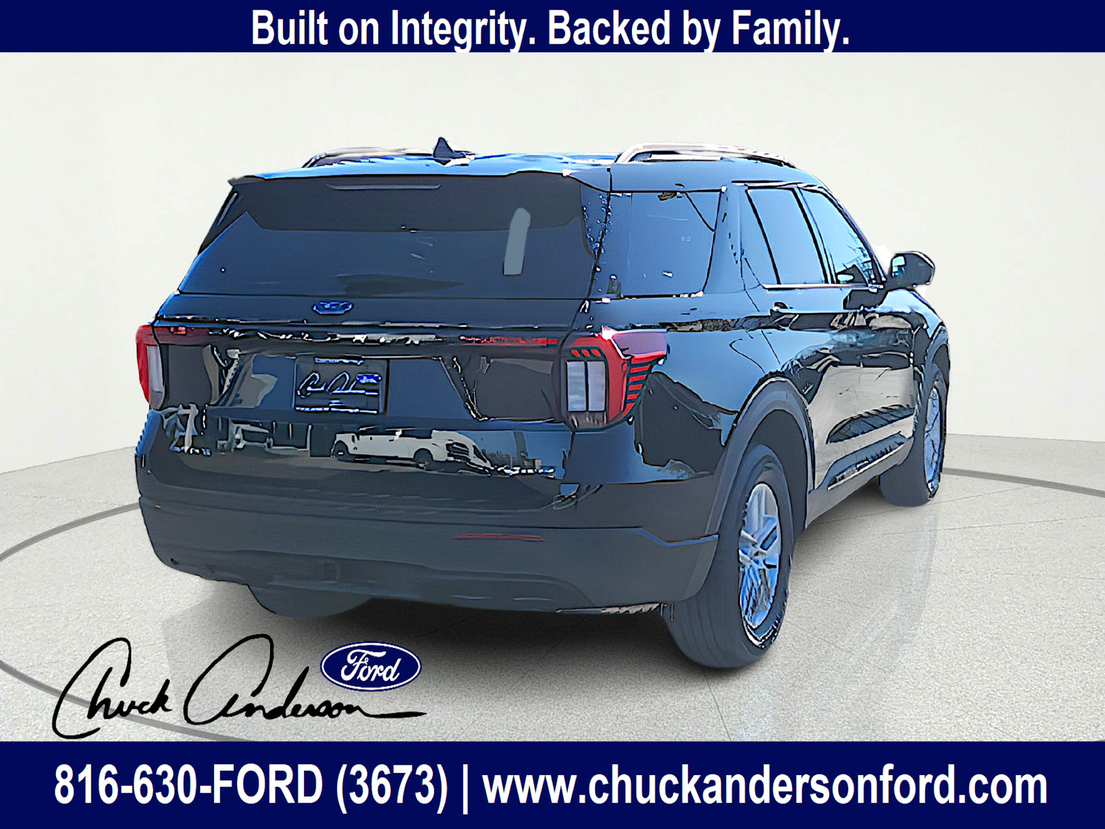 New 2026 Ford Explorer Active AWD/4WD image 8