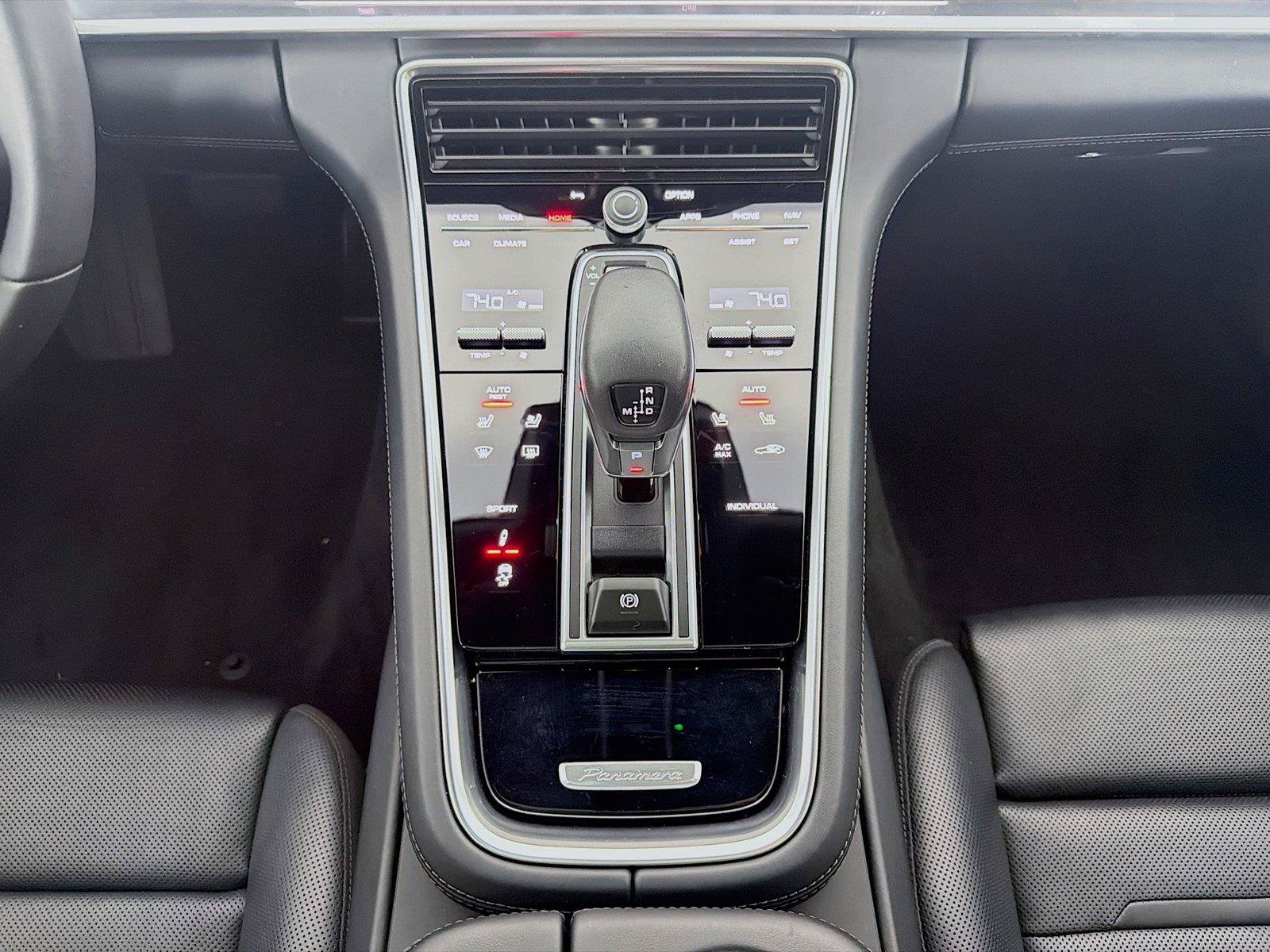Used 2023 Porsche Panamera Platinum Edition RWD image 20