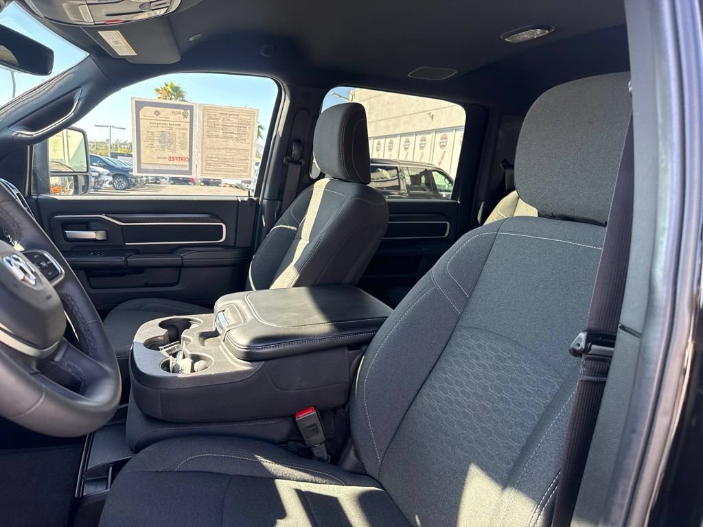 Certified 2025 RAM 2500 Big Horn AWD/4WD image 16