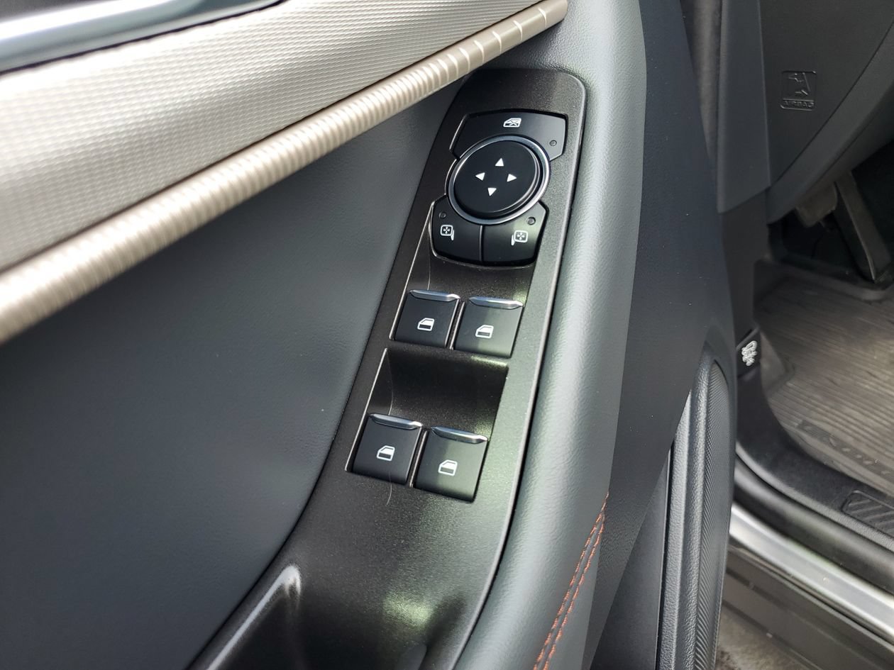 Used 2026 Ford Explorer Active RWD image 17