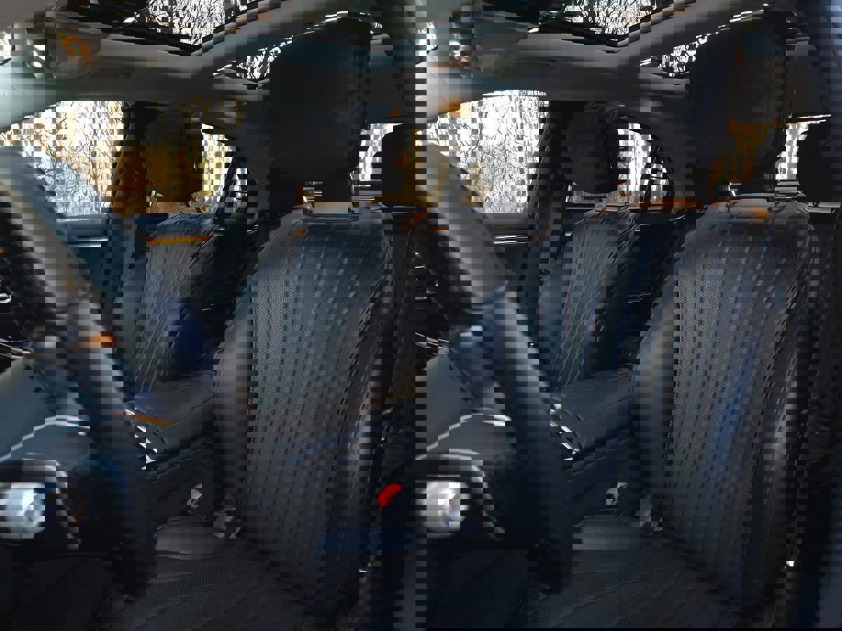 Used 2023 Mercedes-Benz S 580e 4MATIC Sedan w/ Warmth & Comfort Package image 12