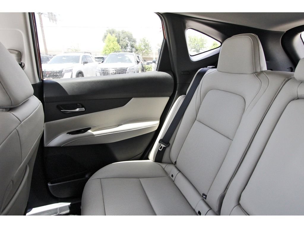 New 2026 Nissan Murano SL w/ Comfort Package AWD/4WD image 9