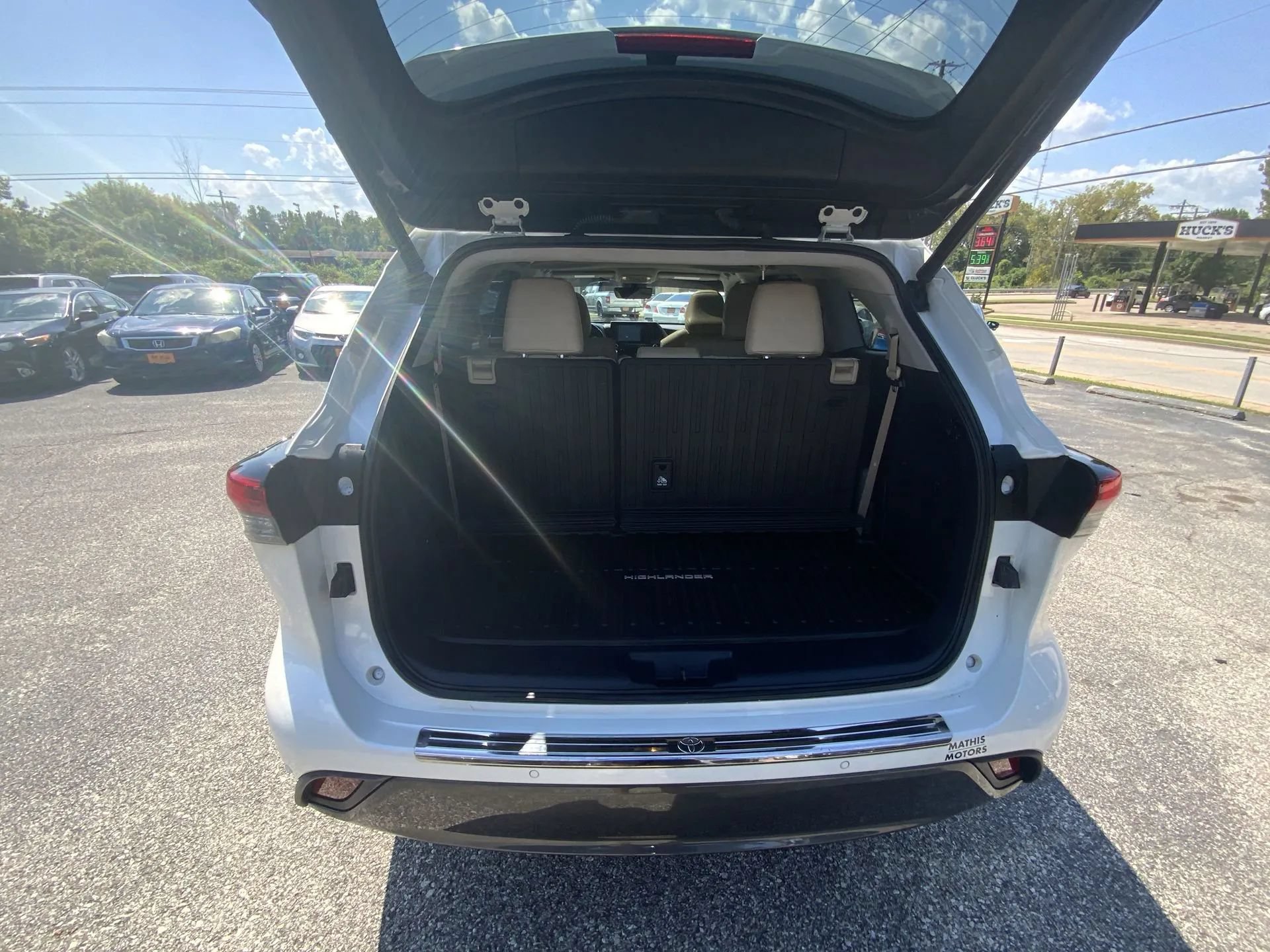 Used 2020 Toyota Highlander Limited AWD/4WD image 21