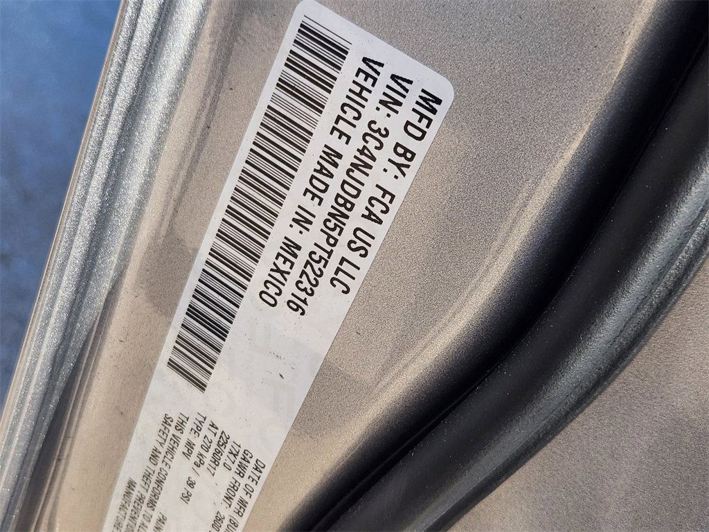 Used 2023 Jeep Compass Latitude w/ Convenience Group image 30