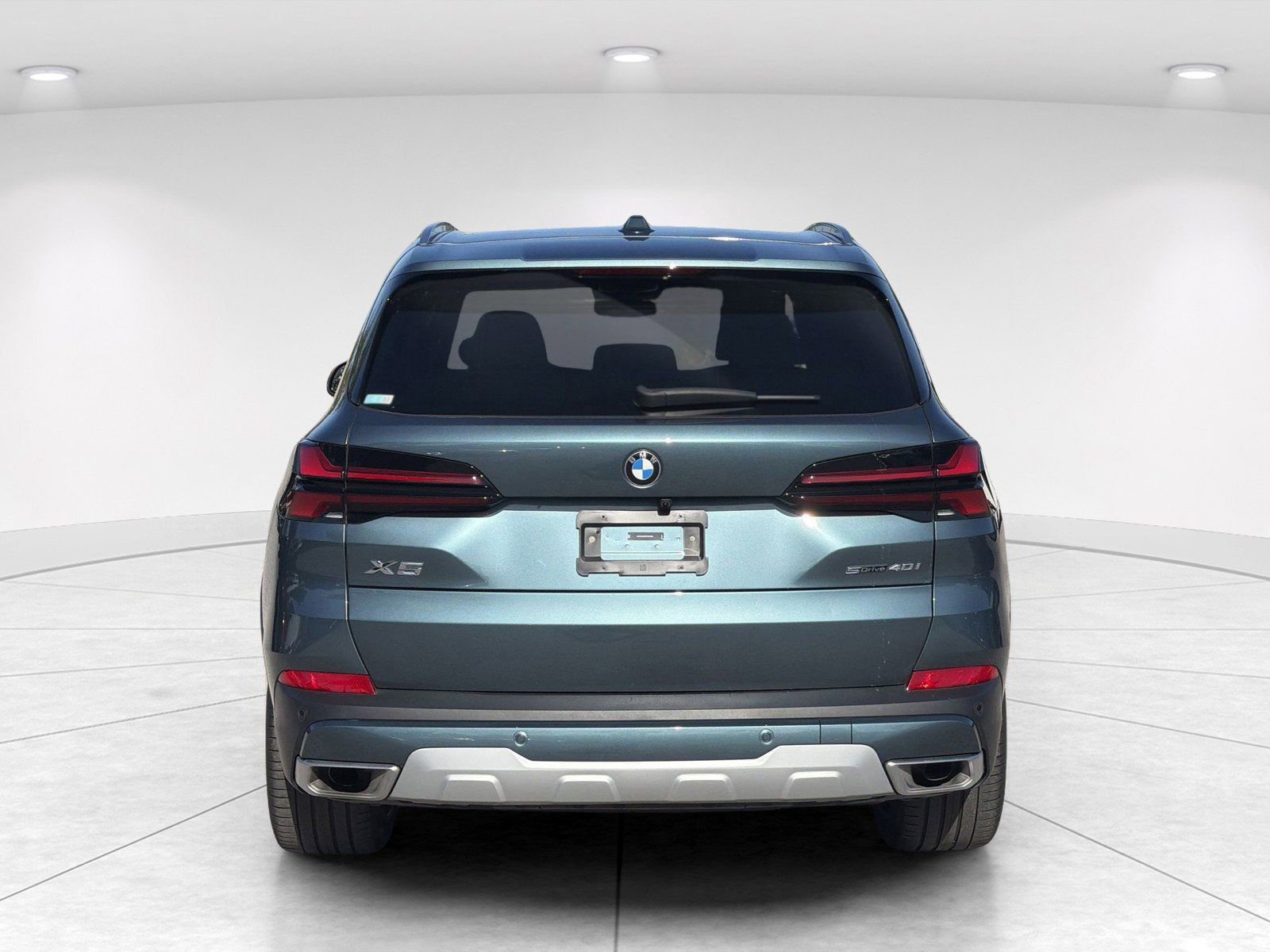 Certified 2024 BMW X5 sDrive40i w/ Premium Package RWD image 6