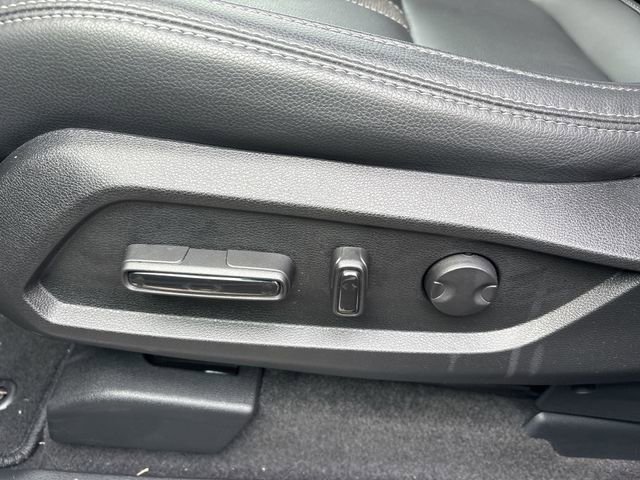 Used 2025 Honda Pilot EX-L image 14