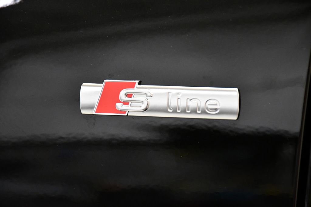 Used 2025 Audi Q3 2.0T Premium w/ Convenience Package image 68