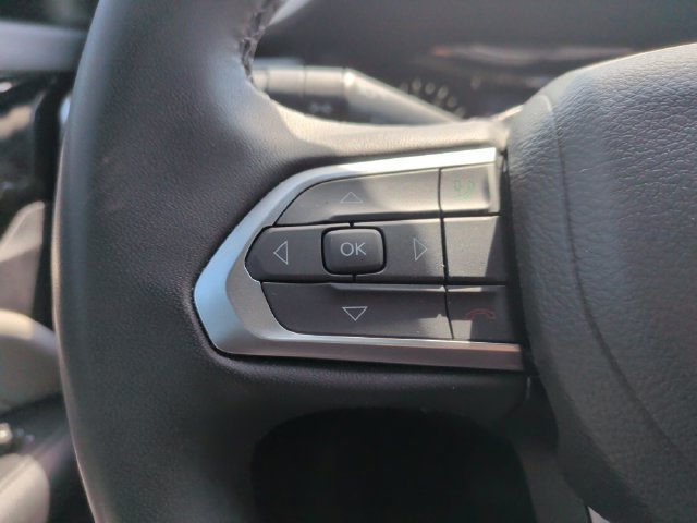 Used 2023 Jeep Compass Limited w/ Sun and Sound Group AWD/4WD image 15
