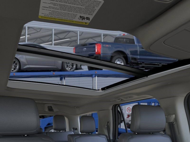 New 2026 Ford Expedition Active image 22