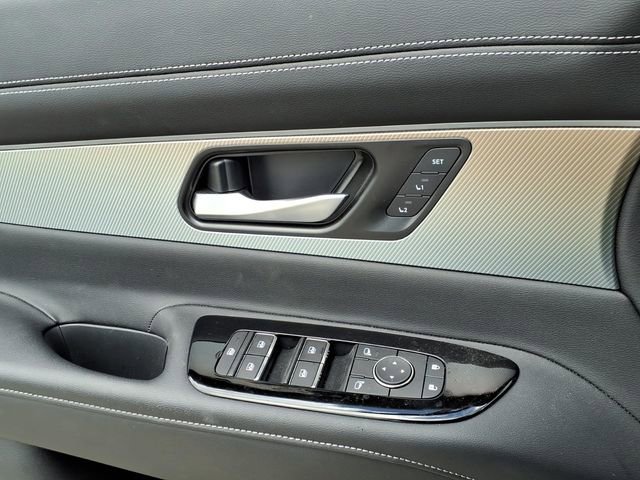 Certified 2025 Nissan Murano SL image 17