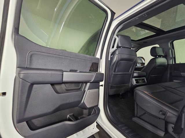 New 2025 Ford F350 Lariat w/ Lariat Ultimate Package AWD/4WD image 18