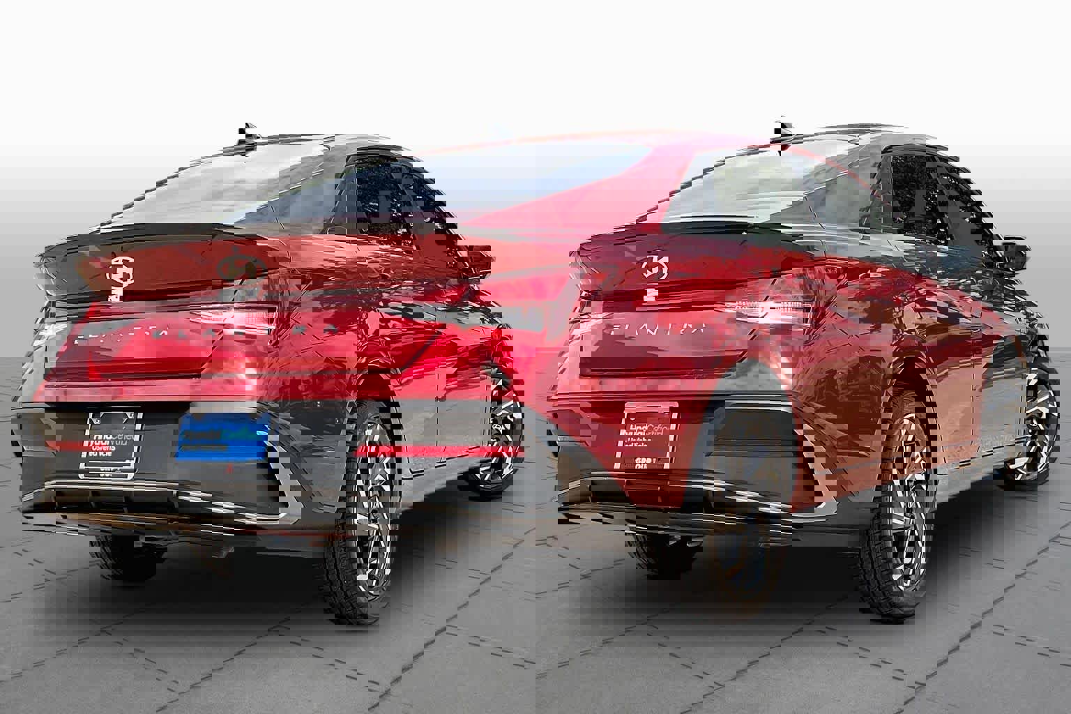 Certified 2025 Hyundai Elantra Sport image 13