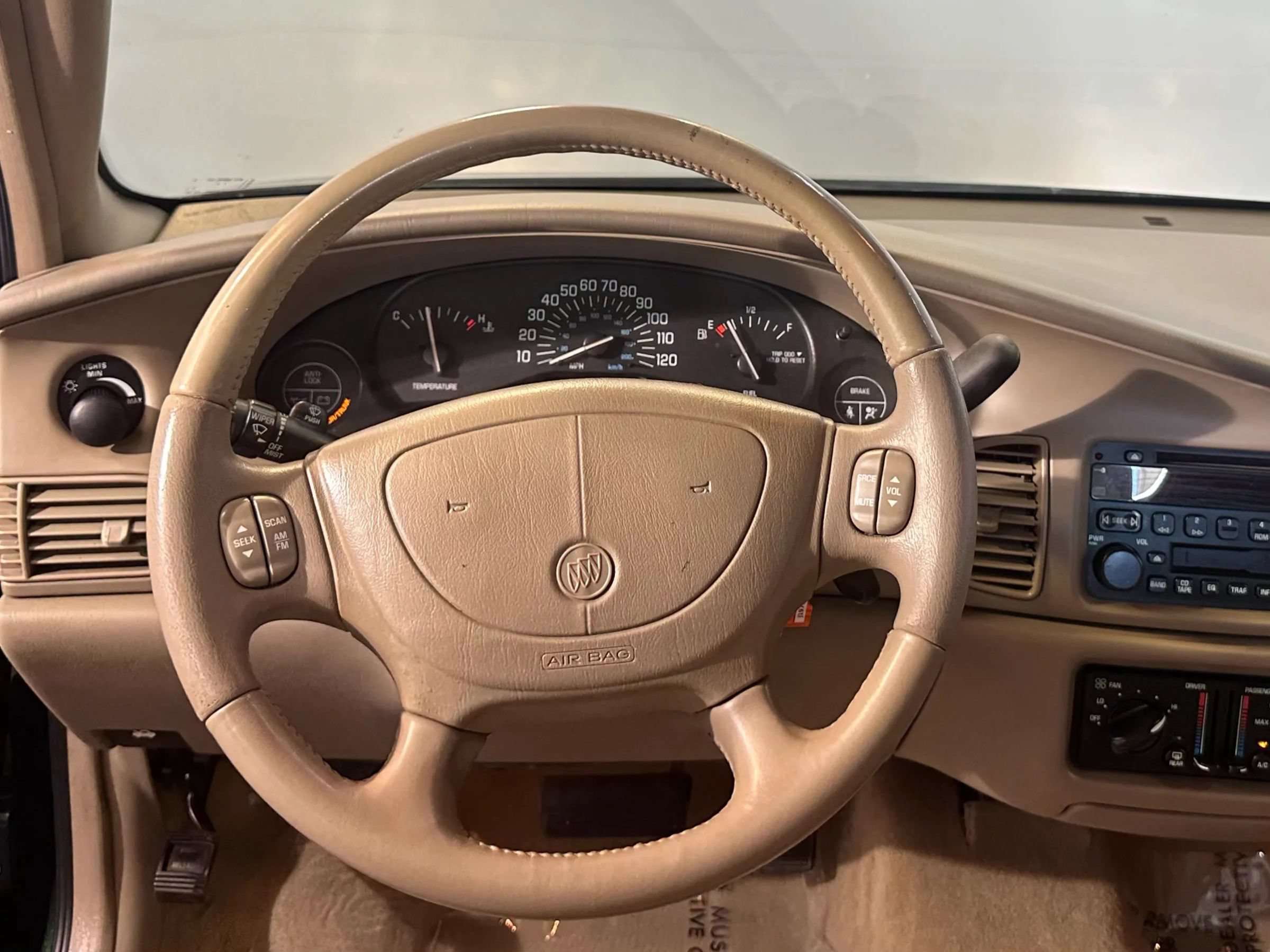 Used 2004 Buick Century Custom FWD image 16
