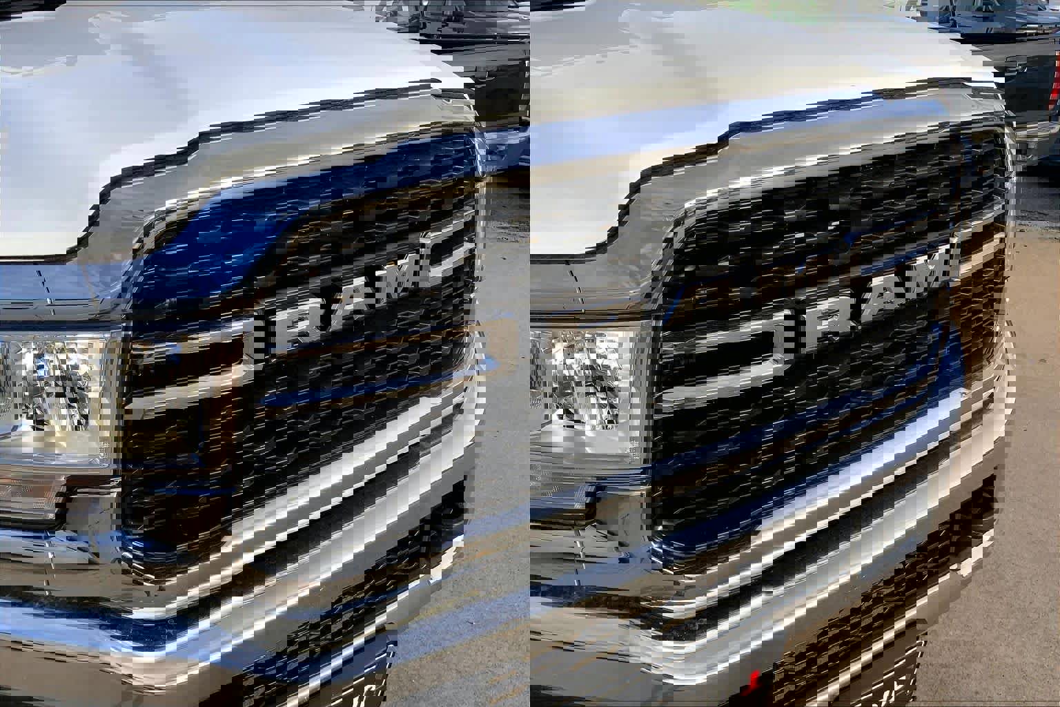 Used 2024 RAM 3500 Tradesman w/ Towing Technology Group image 26