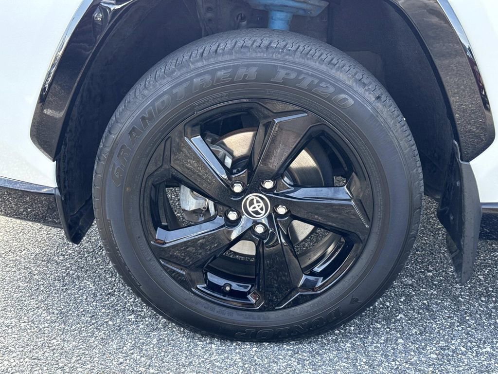 Used 2021 Toyota RAV4 XSE image 11