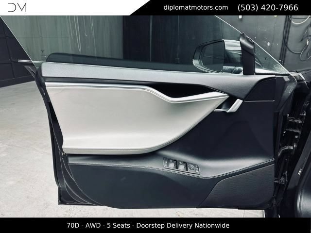 Used 2015 Tesla Model S 70D AWD/4WD image 24