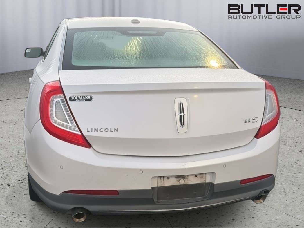 Used 2013 Lincoln MKS FWD image 7