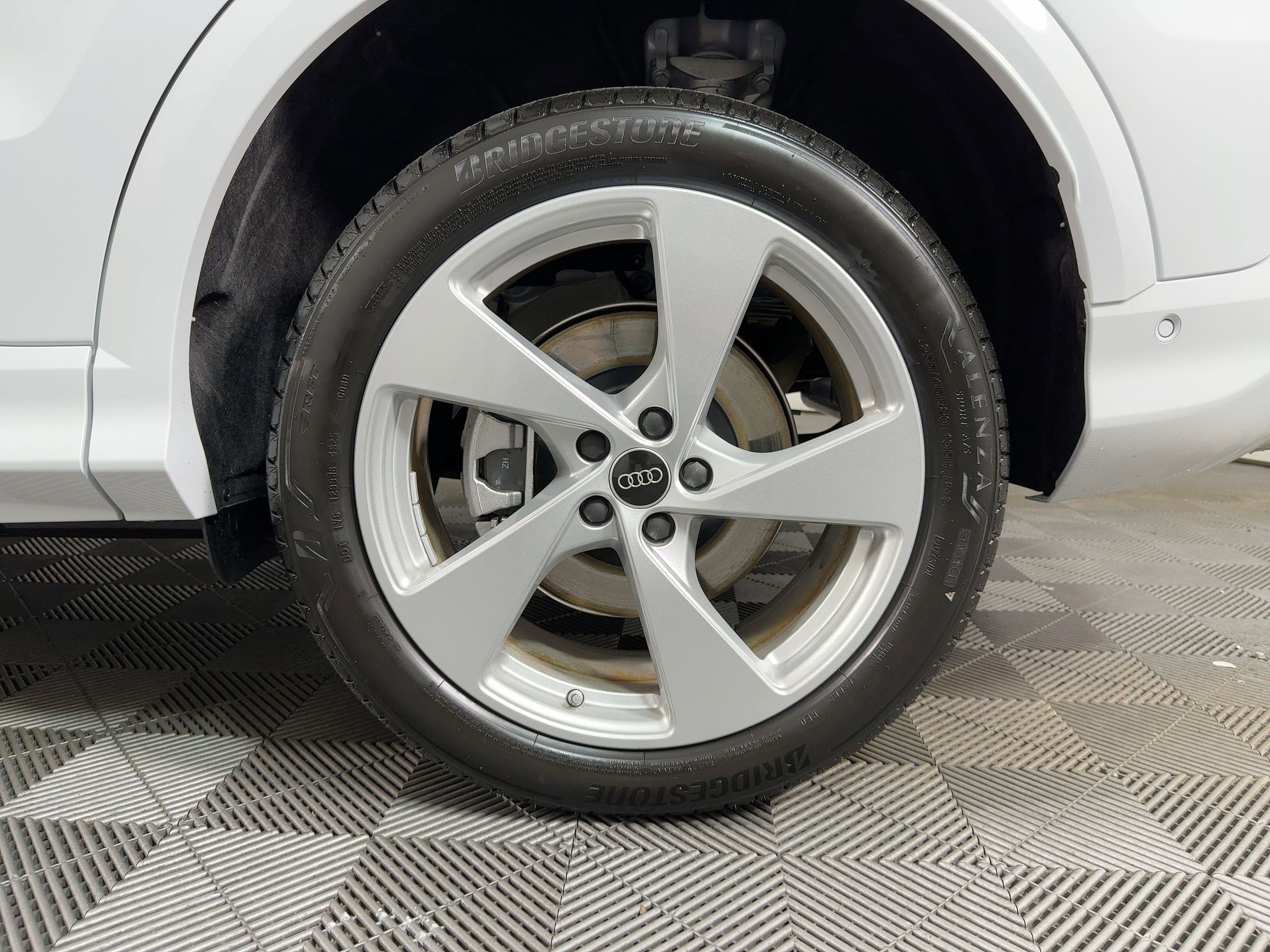 New 2025 Audi Q5 Premium Plus image 11