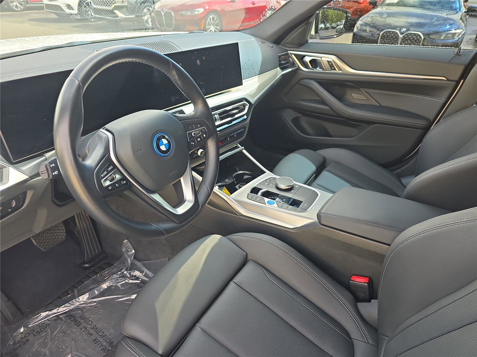 Used 2023 BMW i4 eDrive40 image 16