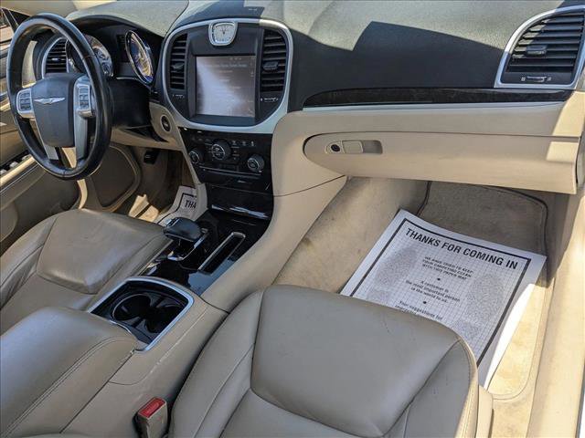 Used 2012 Chrysler 300 Limited RWD image 20