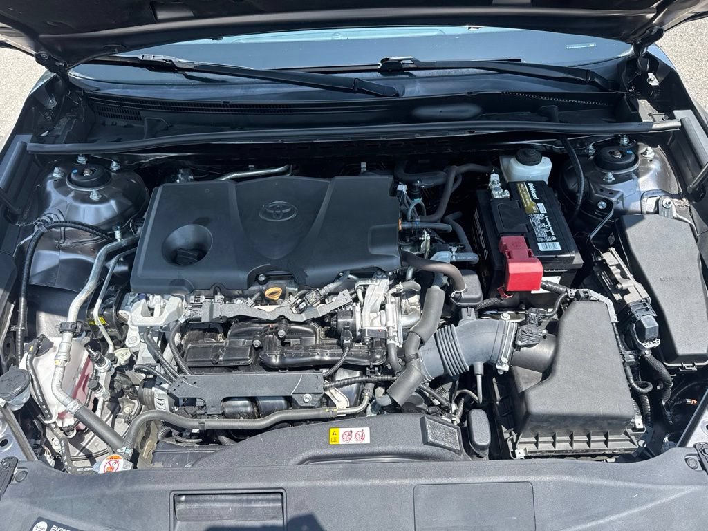 Used 2020 Toyota Camry SE FWD image 22