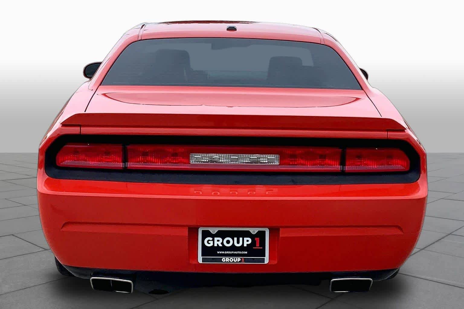 Used 2009 Dodge Challenger R/T RWD image 4